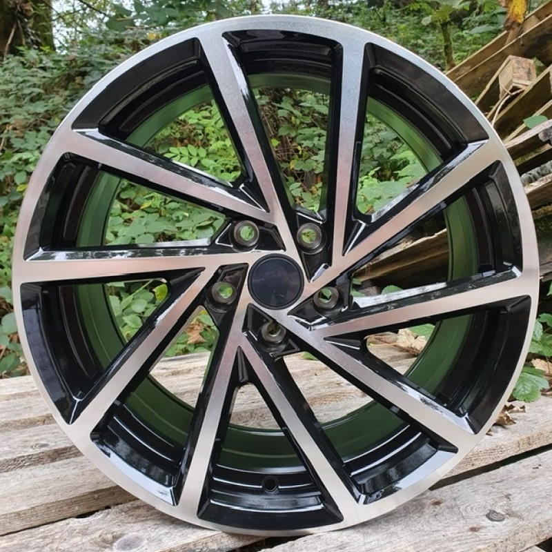  18” Spiel  alloys only  5x112 full set of 4 suit golf caddy Jetta Passat Skoda seat etc 